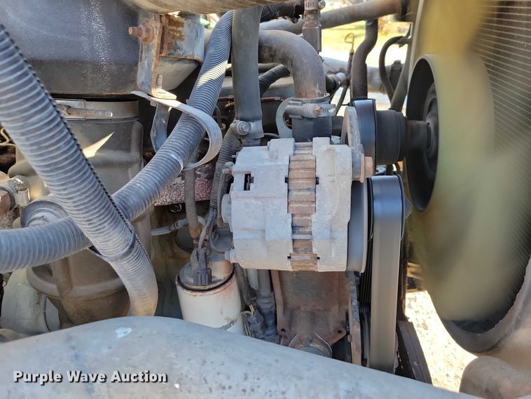 image for item EA2722 1998 Ford F8000 digger derrick truck