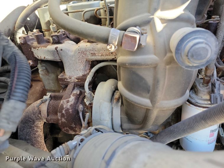 image for item EA2722 1998 Ford F8000 digger derrick truck