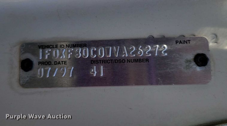 image for item EA2722 1998 Ford F8000 digger derrick truck