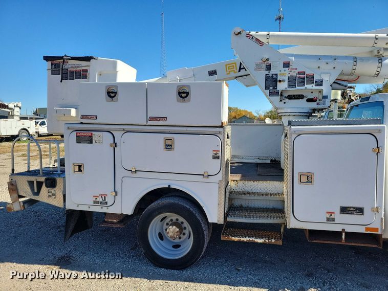 image for item EA2723 2008 Ford F550 Super Duty bucket truck