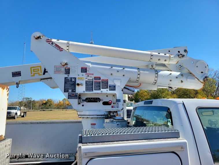 image for item EA2723 2008 Ford F550 Super Duty bucket truck
