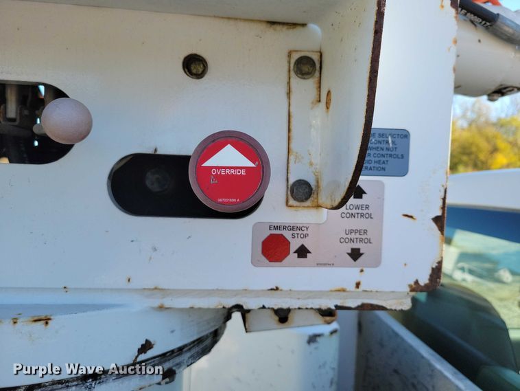 image for item EA2723 2008 Ford F550 Super Duty bucket truck