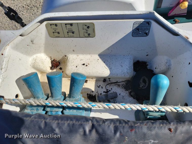 image for item EA2723 2008 Ford F550 Super Duty bucket truck