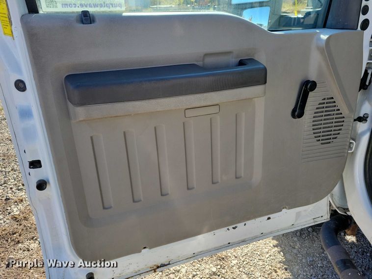 image for item EA2723 2008 Ford F550 Super Duty bucket truck