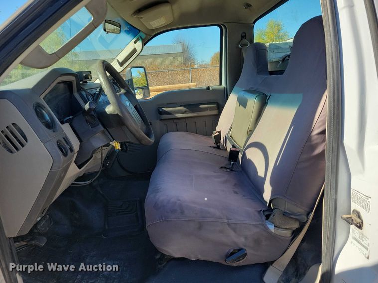 image for item EA2723 2008 Ford F550 Super Duty bucket truck