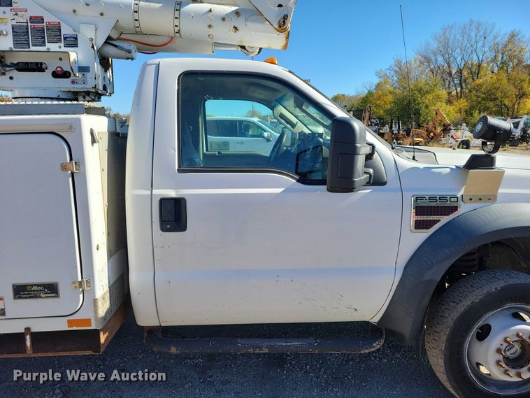 image for item EA2723 2008 Ford F550 Super Duty bucket truck