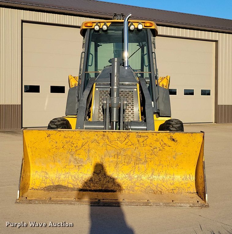image for item EA2726 2010 John Deere 310SJ TC backhoe