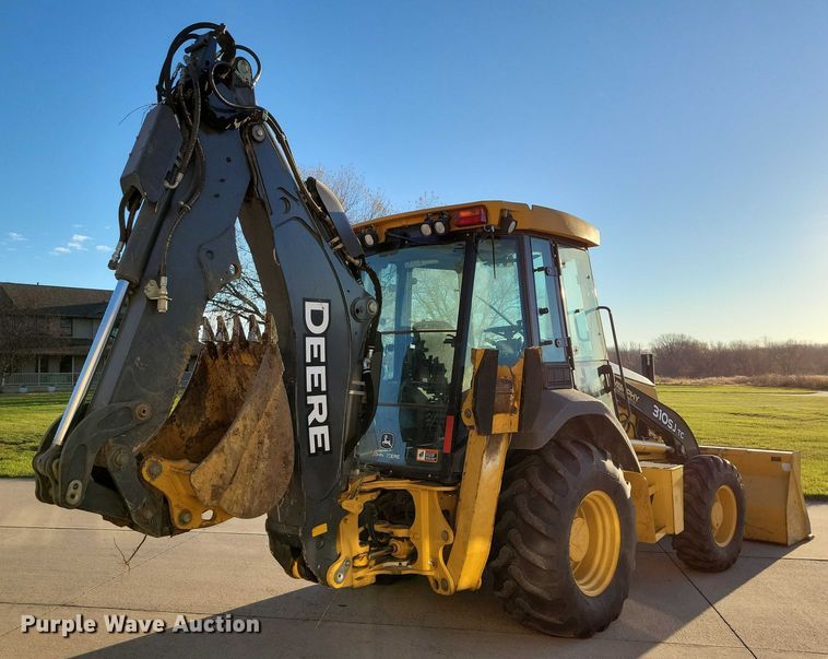 image for item EA2726 2010 John Deere 310SJ TC backhoe