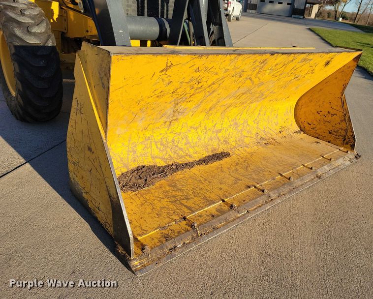 image for item EA2726 2010 John Deere 310SJ TC backhoe