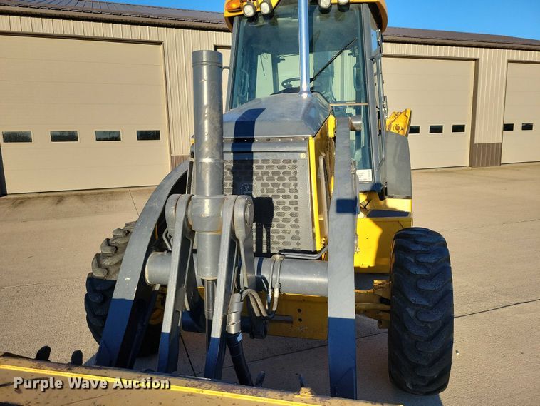 image for item EA2726 2010 John Deere 310SJ TC backhoe
