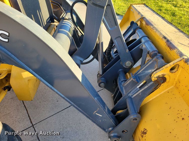 image for item EA2726 2010 John Deere 310SJ TC backhoe