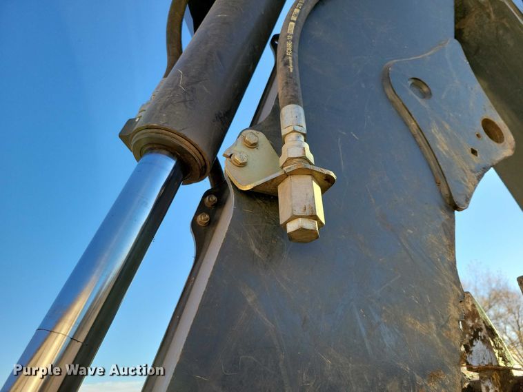 image for item EA2726 2010 John Deere 310SJ TC backhoe