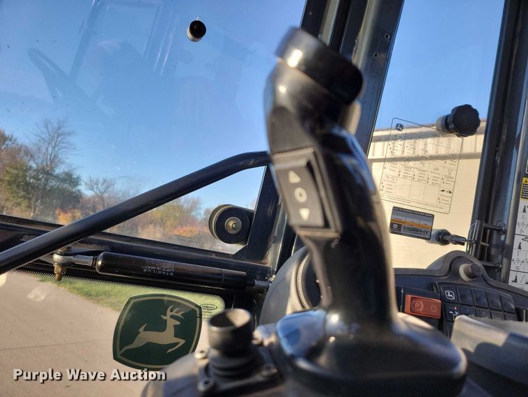 image for item EA2726 2010 John Deere 310SJ TC backhoe