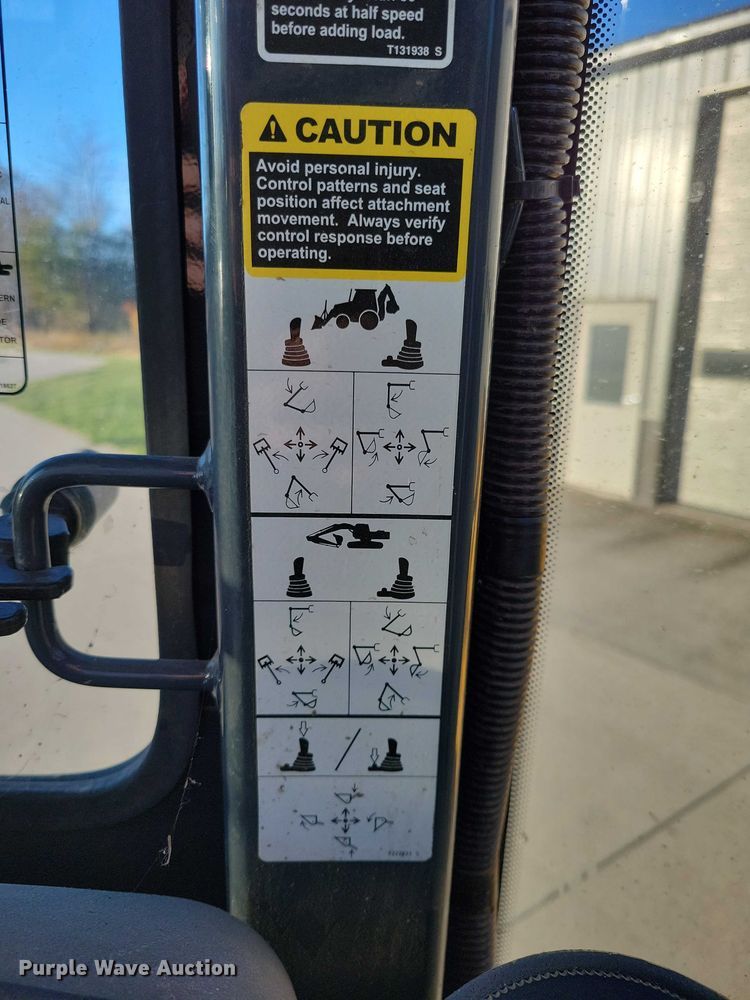 image for item EA2726 2010 John Deere 310SJ TC backhoe