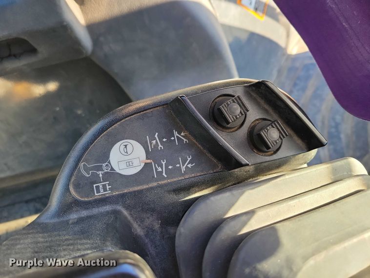 image for item EA2726 2010 John Deere 310SJ TC backhoe