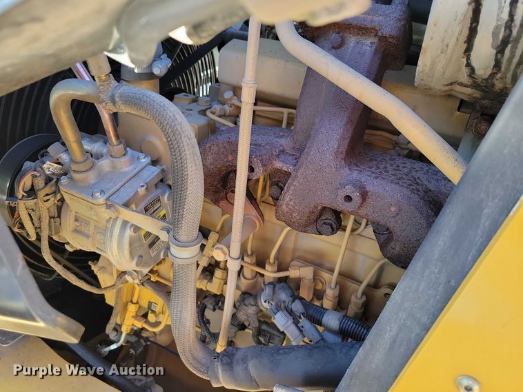 image for item EA2726 2010 John Deere 310SJ TC backhoe