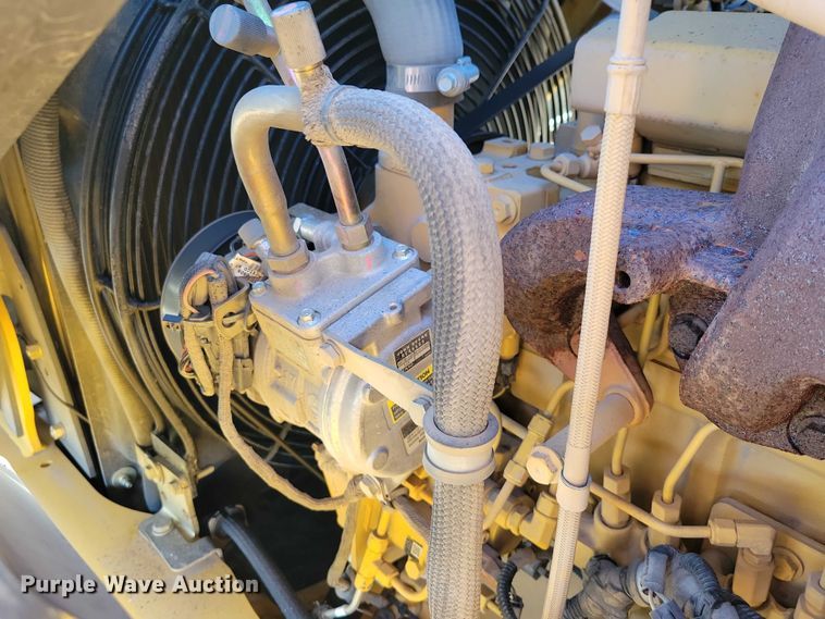 image for item EA2726 2010 John Deere 310SJ TC backhoe