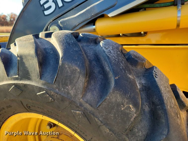 image for item EA2726 2010 John Deere 310SJ TC backhoe