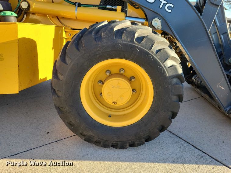 image for item EA2726 2010 John Deere 310SJ TC backhoe