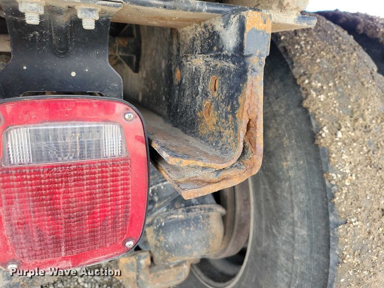 image for item EA2732 2007 Mack Granite CV713 dump truck