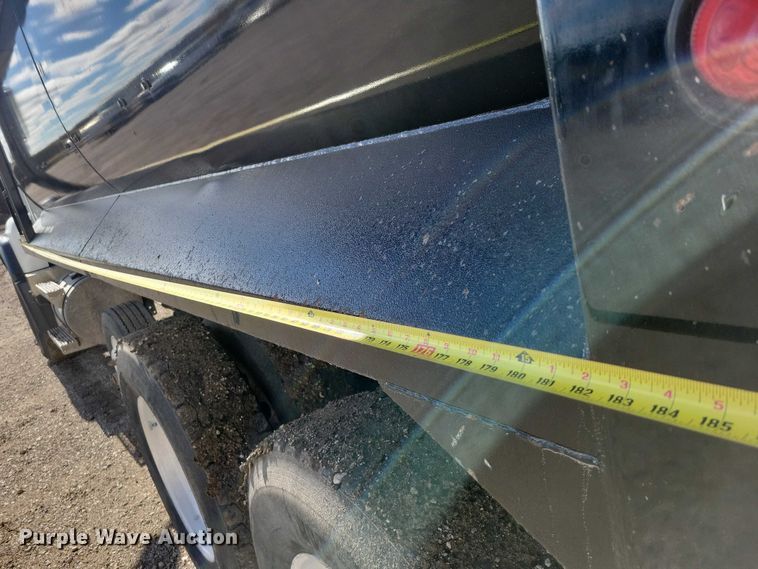 image for item EA2732 2007 Mack Granite CV713 dump truck