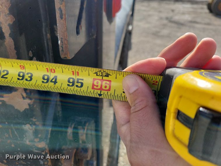 image for item EA2732 2007 Mack Granite CV713 dump truck