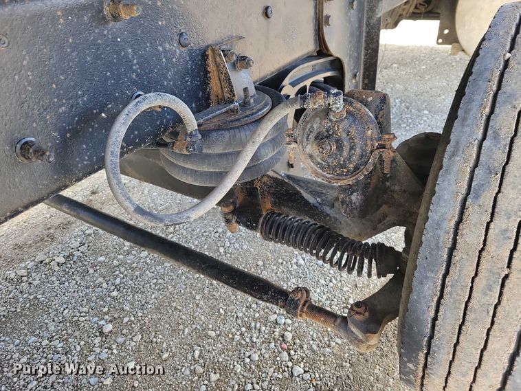 image for item EA2732 2007 Mack Granite CV713 dump truck