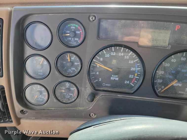 image for item EA2732 2007 Mack Granite CV713 dump truck