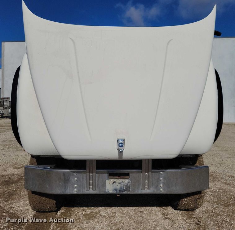 image for item EA2732 2007 Mack Granite CV713 dump truck