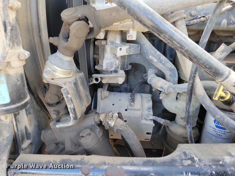 image for item EA2732 2007 Mack Granite CV713 dump truck