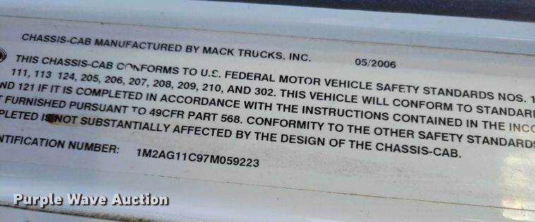 image for item EA2732 2007 Mack Granite CV713 dump truck