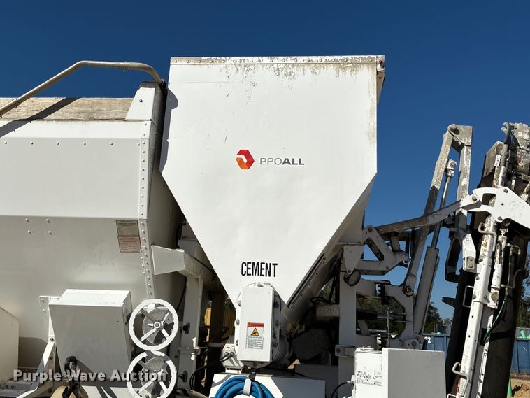 image for item EA6998 2024 Freightliner 108SD volumetric concrete mixer truck