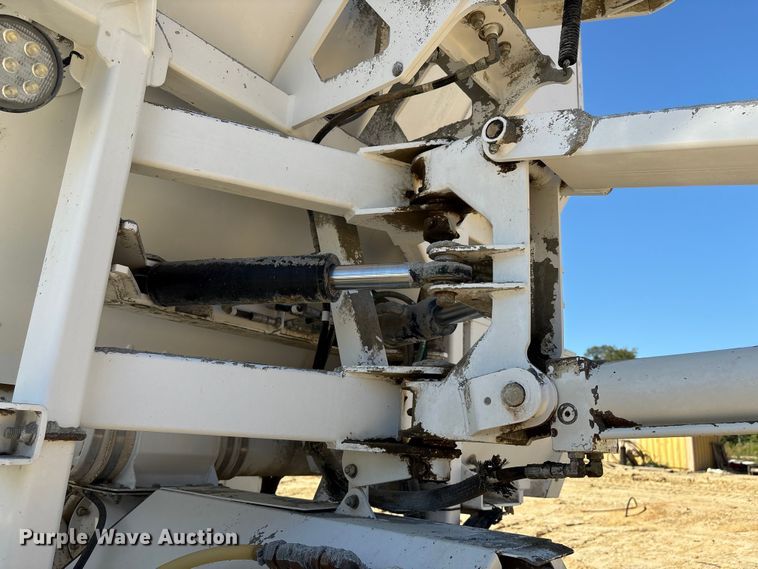 image for item EA6998 2024 Freightliner 108SD volumetric concrete mixer truck