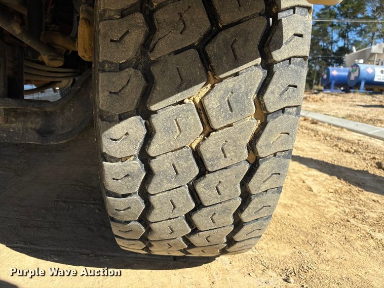 image for item EA6998 2024 Freightliner 108SD volumetric concrete mixer truck