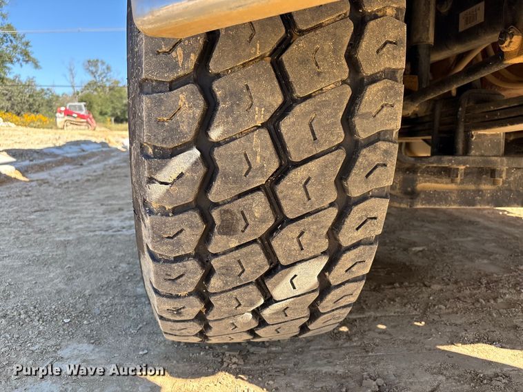 image for item EA6998 2024 Freightliner 108SD volumetric concrete mixer truck