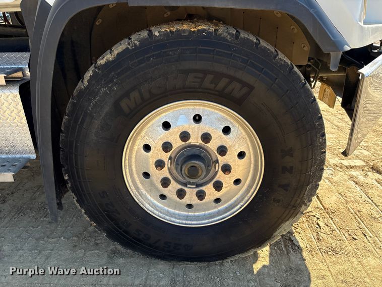 image for item EA6998 2024 Freightliner 108SD volumetric concrete mixer truck