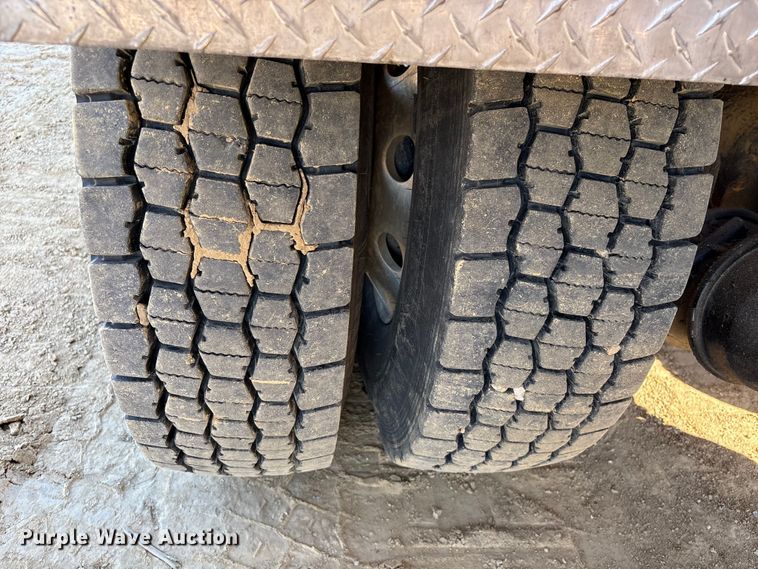 image for item EA6998 2024 Freightliner 108SD volumetric concrete mixer truck