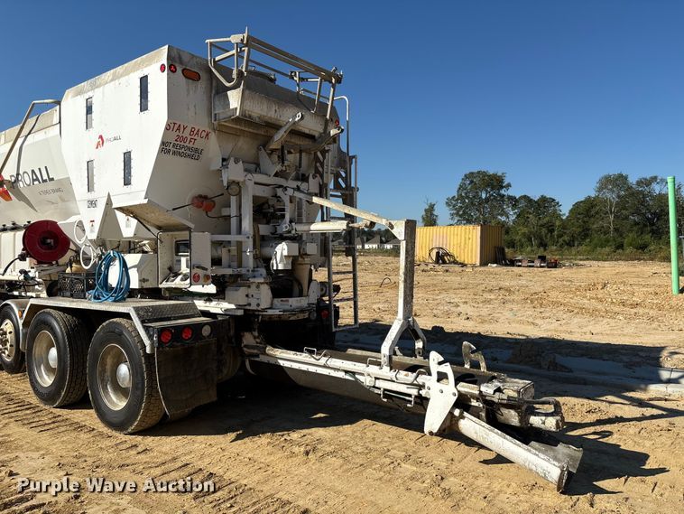 image for item EA6999 2023 Freightliner 114SD volumetric concrete mixer truck