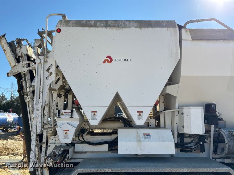 image for item EA6999 2023 Freightliner 114SD volumetric concrete mixer truck