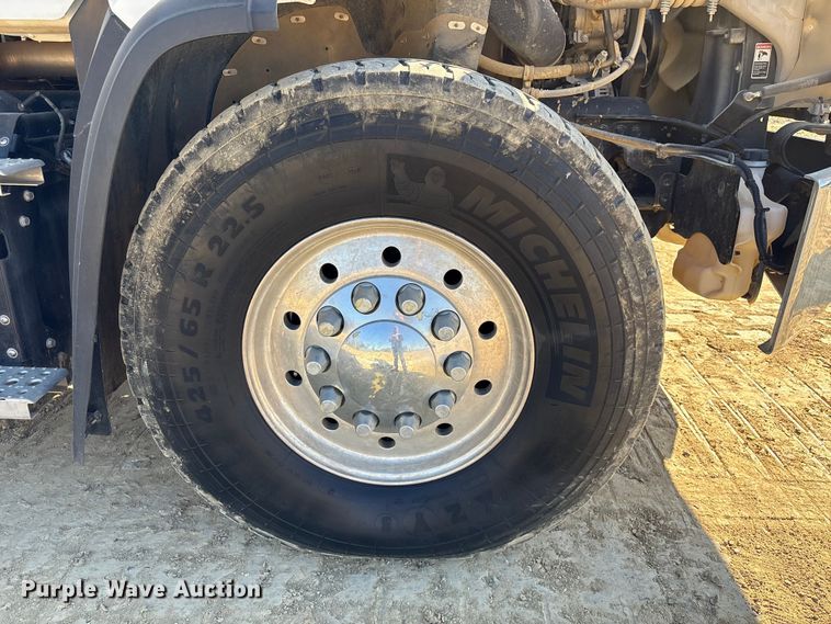 image for item EA6999 2023 Freightliner 114SD volumetric concrete mixer truck