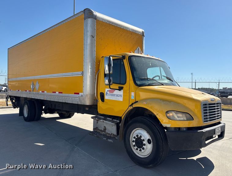 image for item EA7016 2015 Freightliner M2 box truck