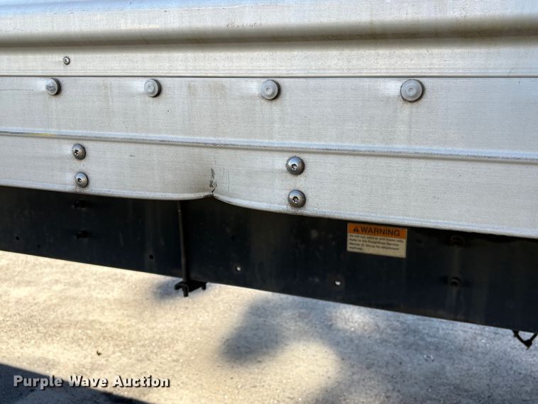 image for item EA7016 2015 Freightliner M2 box truck