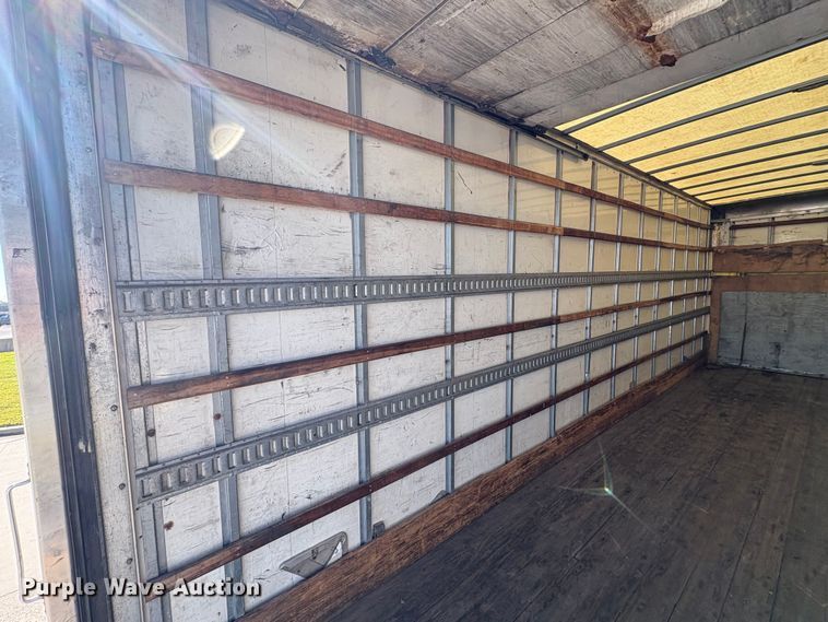 image for item EA7016 2015 Freightliner M2 box truck