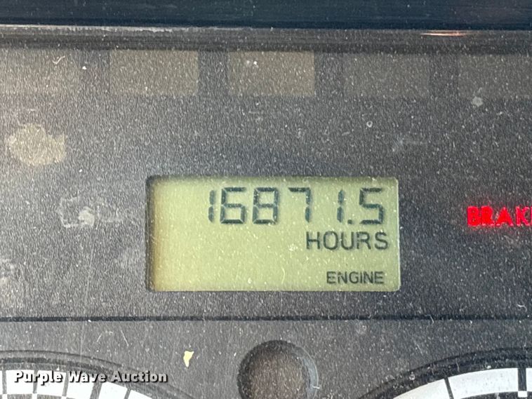 image for item EA7016 2015 Freightliner M2 box truck