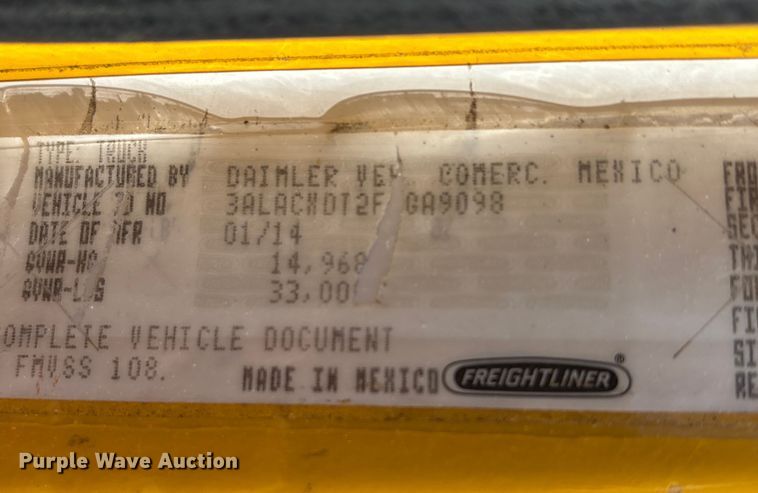 image for item EA7016 2015 Freightliner M2 box truck