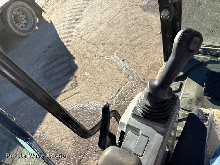 image for item EA7733 2015 Caterpillar 316EL excavator