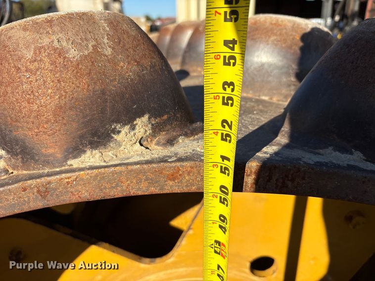 image for item EA7734 2003 Caterpillar CP-563E single drum vibratory roller