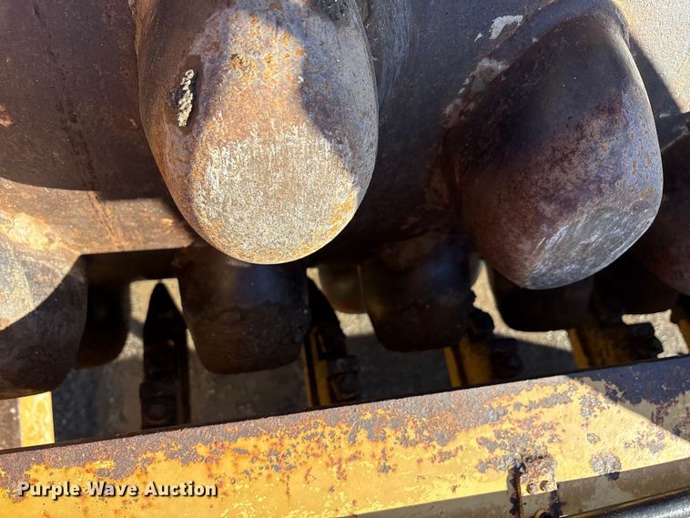 image for item EA7734 2003 Caterpillar CP-563E single drum vibratory roller