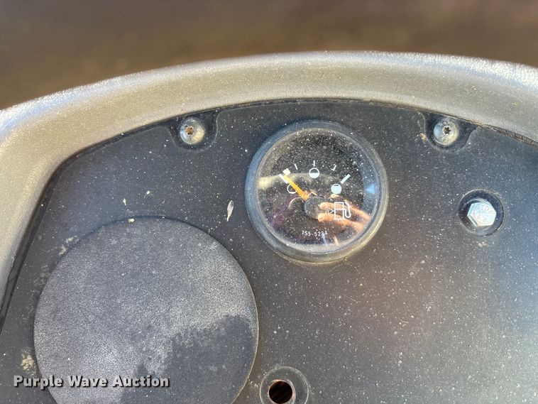 image for item EA7734 2003 Caterpillar CP-563E single drum vibratory roller