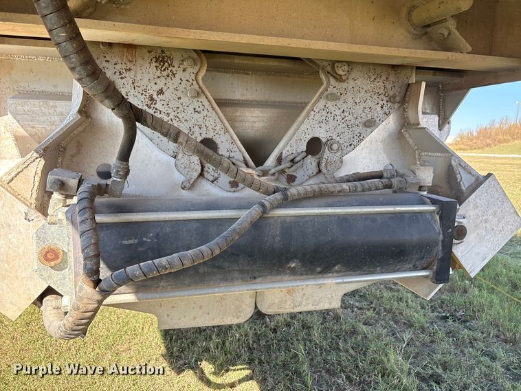 image for item EA7735 2013 Travis Body & Trailer, Inc. S/102 bottom dump trailer